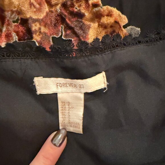 Forever21 Floral Velvet Burnout Dress Size Small - Picture 5 of 6